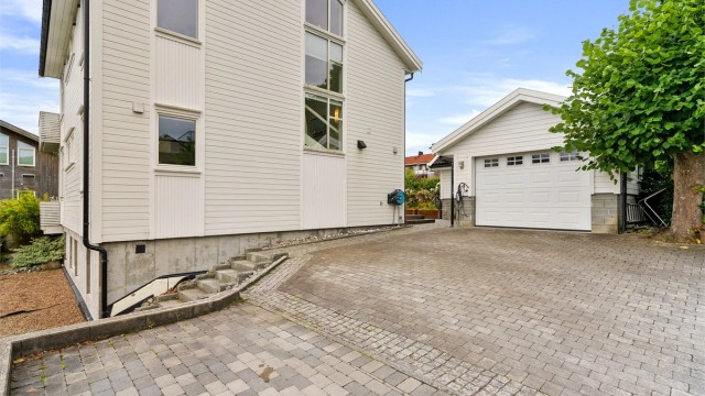 Lene Hviding v/Krogsveen har gleden av å presentere Dykjelveien 26A.