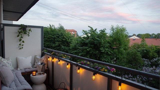 Balkongen gir et ekstra rom i sommerhalvåret.