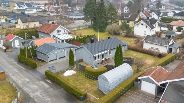 Velkommen til Damveien 4! Presenteres av Jørgen Gabrielsen v/Krogsveen avd. Skedsmokorset.