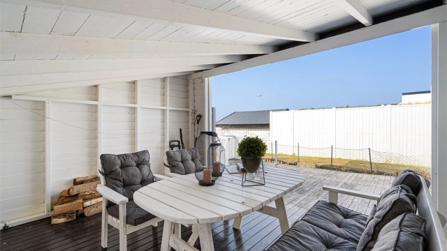 Lun krok å trekke seg tilbake i på varme sommerdager.