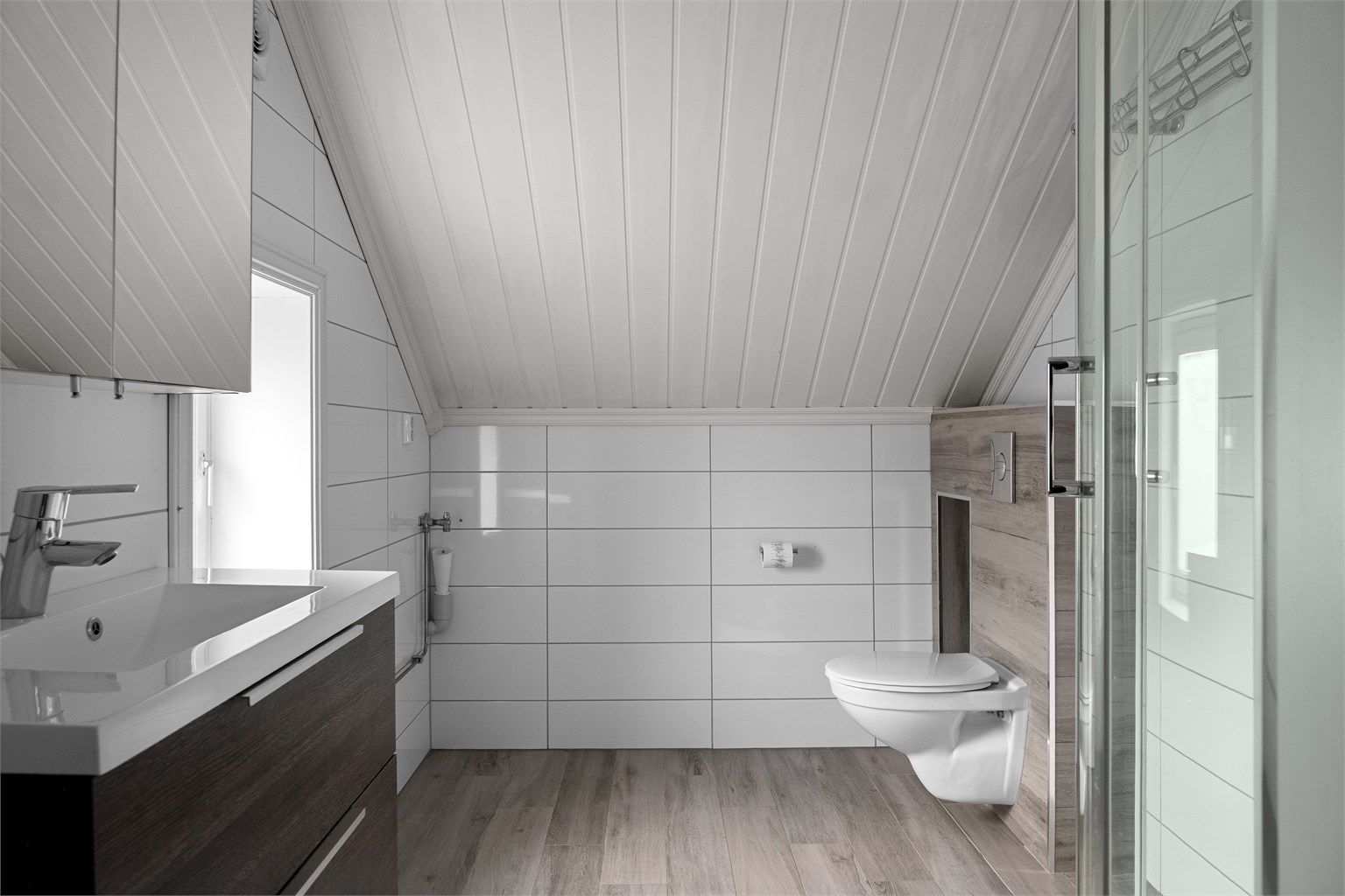 Badet ble renovert i 2016, i stor grad utført som egeninnsats. Nye rør og nytt el-anlegg ble samtidig installert, varmekabler inkludert.