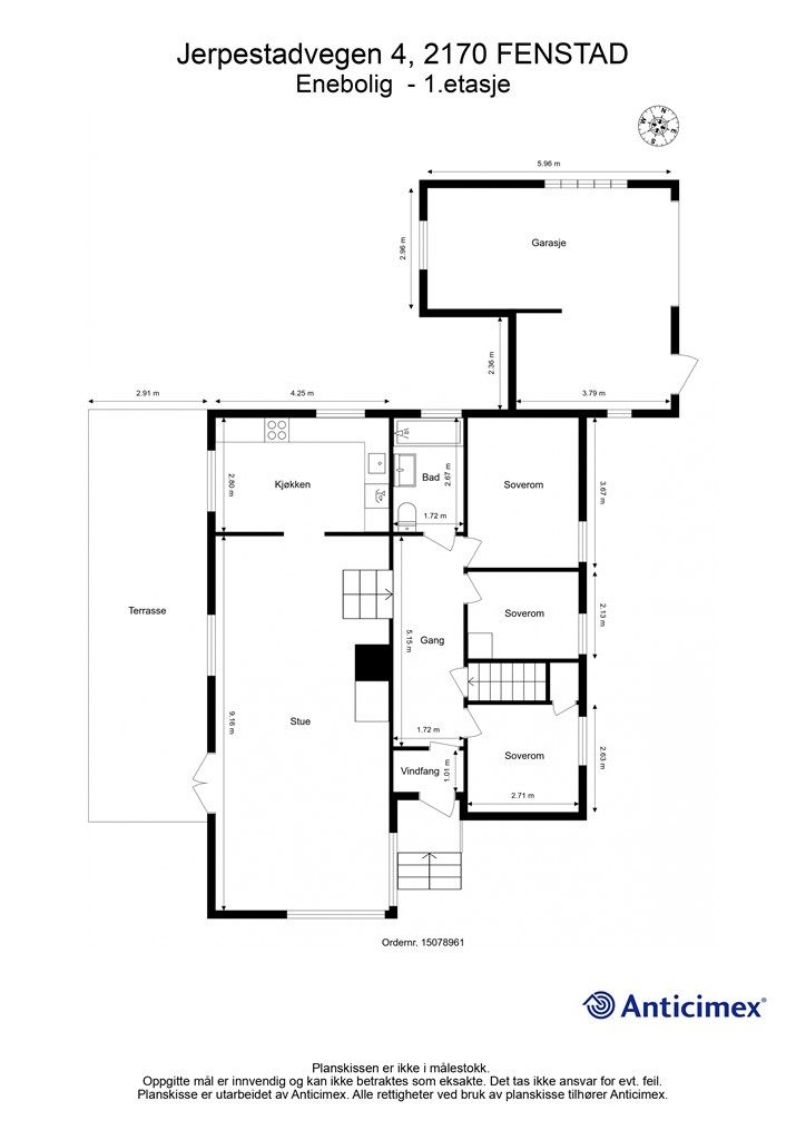 Boligen er en praktisk enebolig med alle hovedfunksjoner, inkludert tre soverom, samlet på én flate.