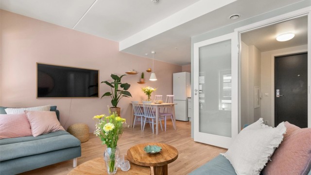 Nora Rørvik Larsen v/ Krogsveen har gleden av å presentere Sigurd Hoels vei 71! Foto: Alejandro Villanueva