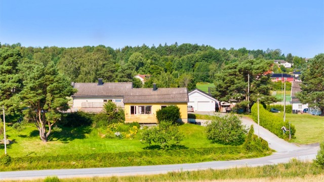 Navestadveien 103A presenteres av Raymond Bøhn i Krogsveen.