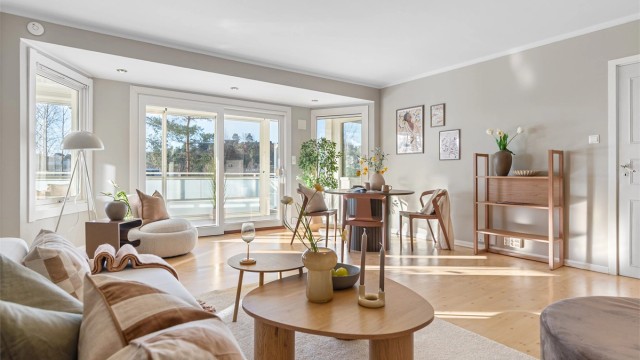 - Velkommen til Nebbeveien 25! -