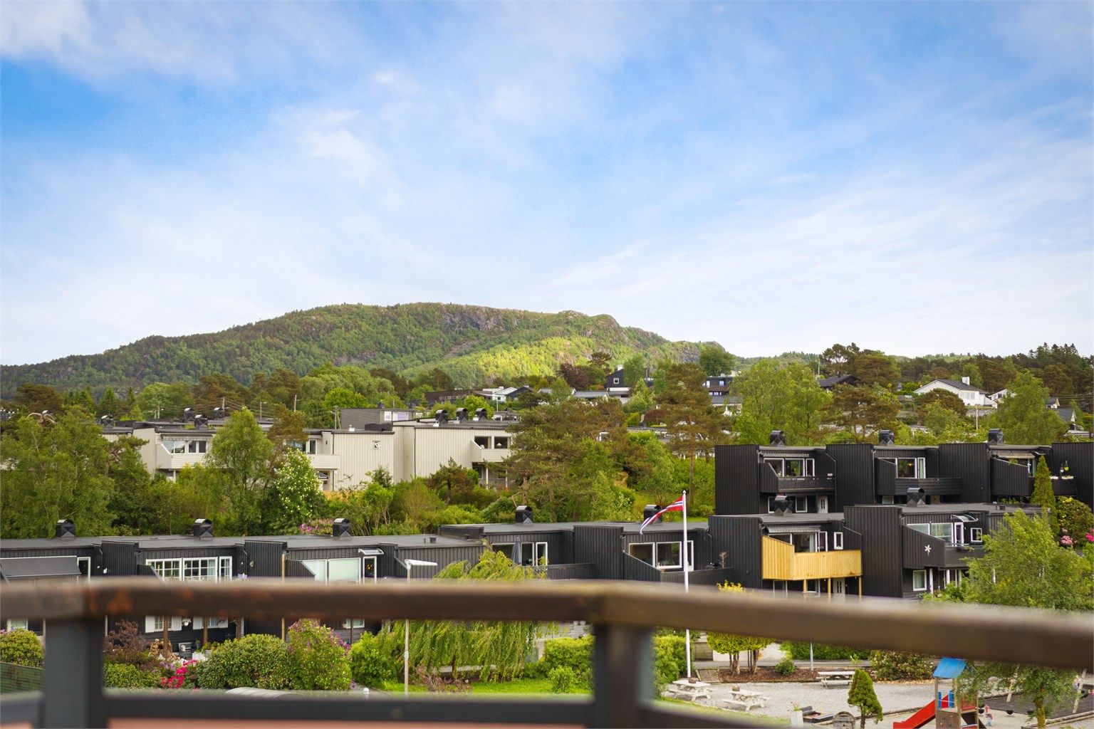 Strålende utsikt mot fin natur og nærområdet