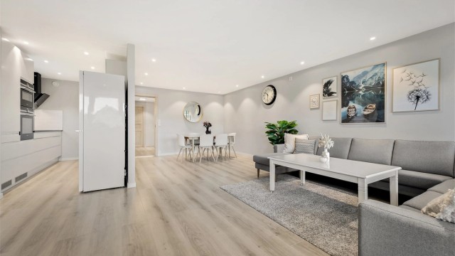 Moderne og velholdt 3-roms endeleilighet i 2. etasje.
Foto: Stine Prøitz Jørgensen.
