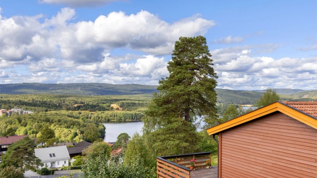 Her får man utsikt over de fine "Maridalsalpene" og Maridalsvannet