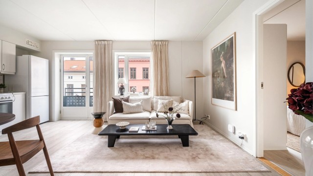 Tom Martinsen v/Krogsveen har gleden av å presentere Jens Bjelkes gate 10B.