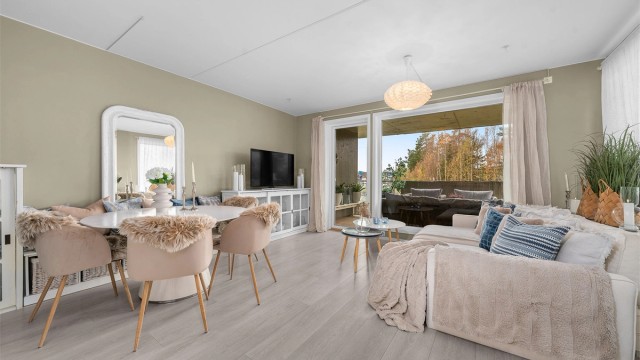 Velkommen til sitt nye hjem - Kanalvegen 17!