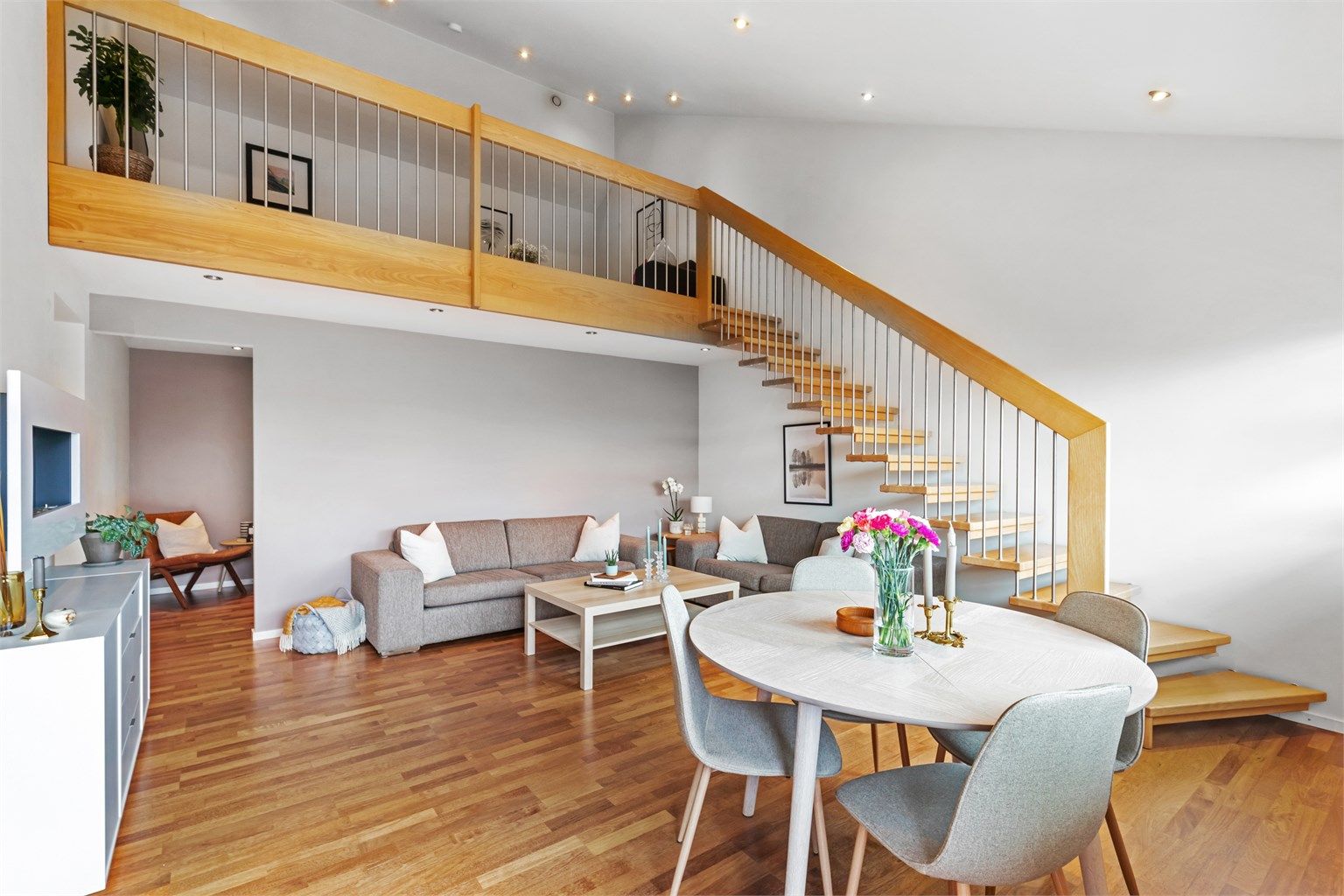 Velkommen til Kari Lofthus gate 32