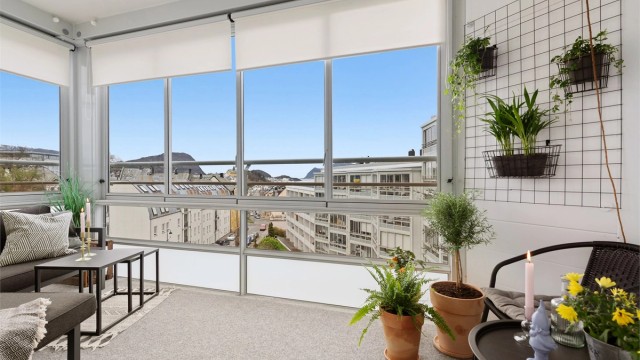 Velkommen til Skaregata 19 presentert av Eiendomsmegler/Partner Elisabeth Skjold