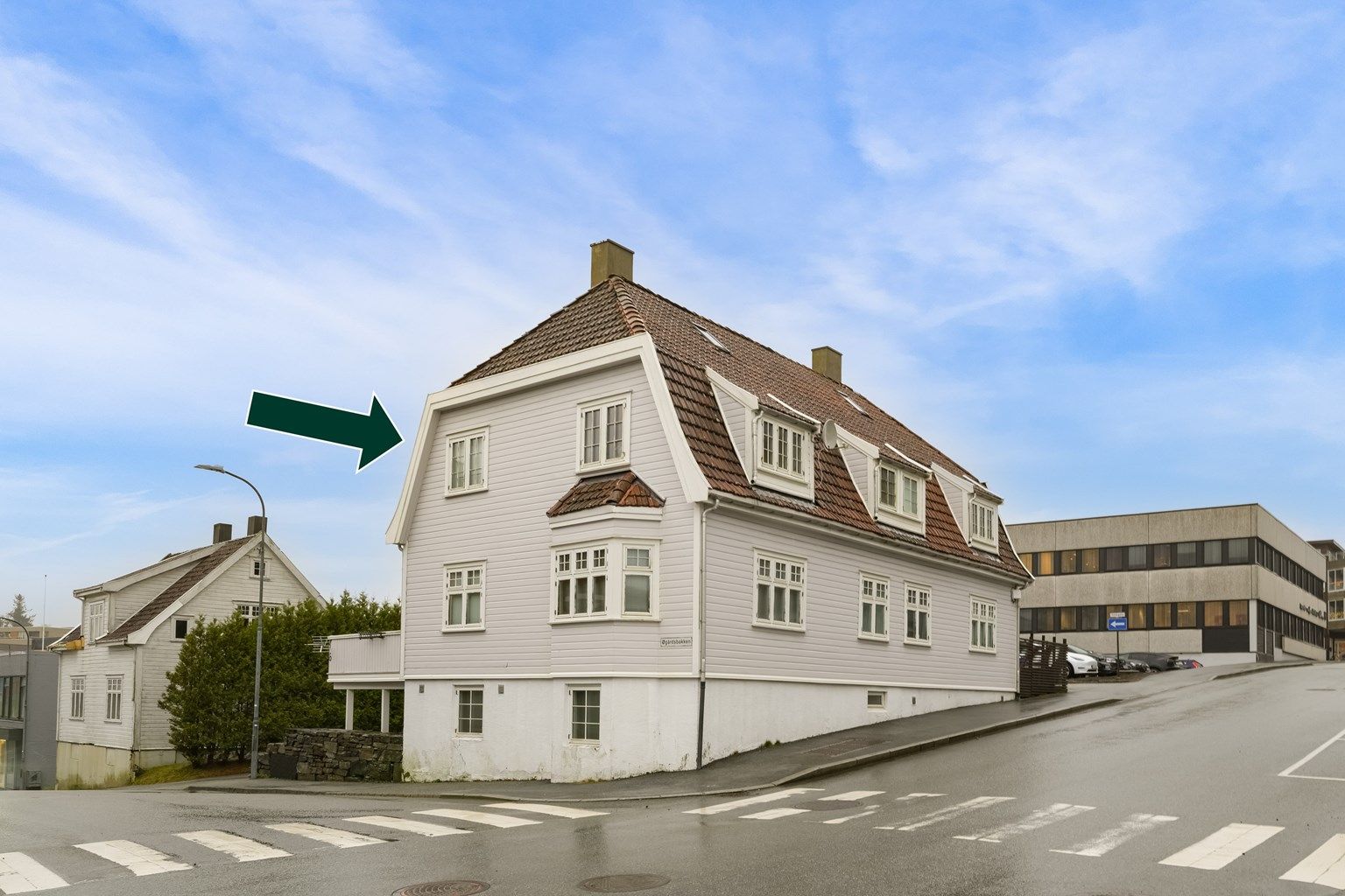 Velkommen til Øgårdsbakken 6! - Presentert av Daniel S. Mossige v/Krogsveen