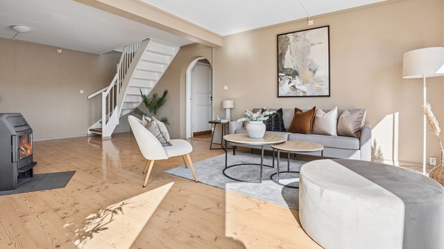 Innredet rom i underetasje. (Ikke godkjent til varig opphold)