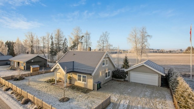 Velkommen til Nabben 11 - Enebolig oppført i 2018 med en gjennomgående god og familievennlig planløsning