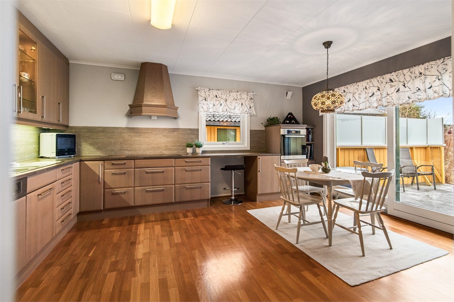 Pent og smakfullt Huseby kjøkken fra 2013