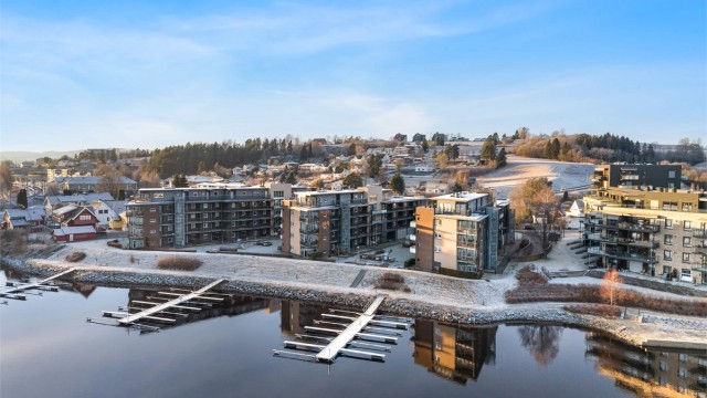 Eiendomsmegler Krogsveen v/Vegard Gran-Andersen ønsker velkommen til Fetsund Brygge 1