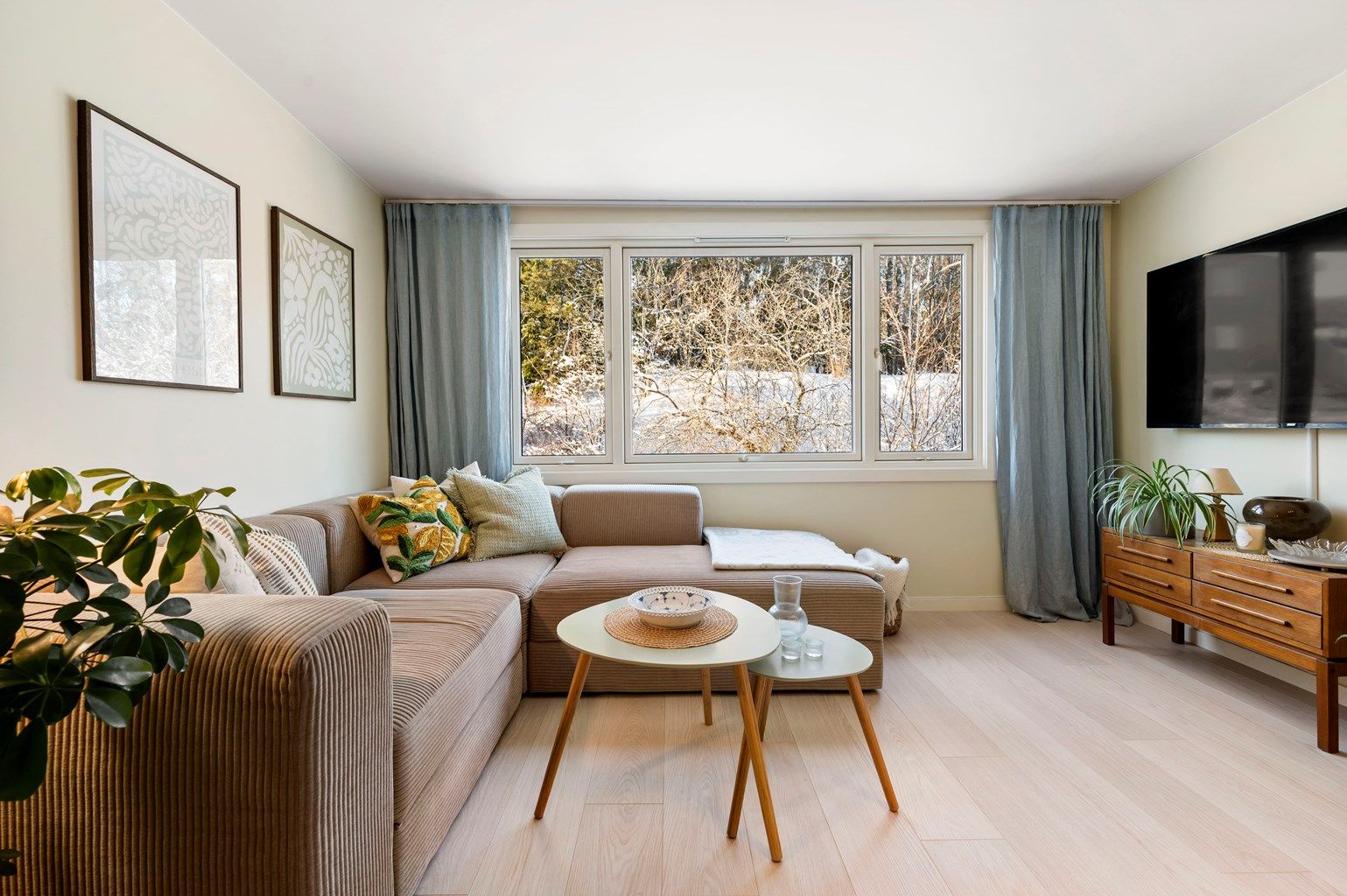 Tom Martinsen v/ Eiendomsmegler Krogsveen har gleden av å presentere Frysjaveien 10E!