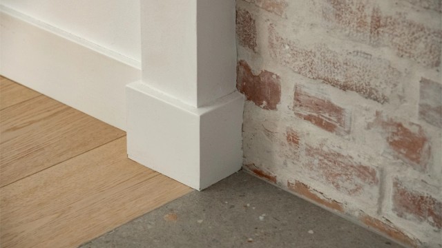 Leiligheten er pusset opp med fokus på selv de miste detaljer. Sømløse overganger, her er selv de minste detaljer ivaretatt.