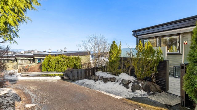 Utgangen fra markterrassen.