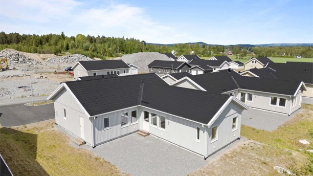 Eiendomsmegler Krogsveen v/Tony Kristiansen har gleden av å presentere Fyrhusvegen 36!