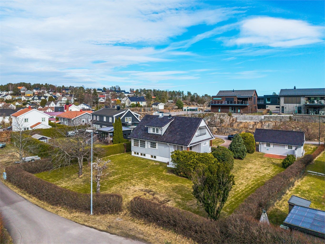 Oversiktsbilde som viser eiendommens plassering i nabolaget.