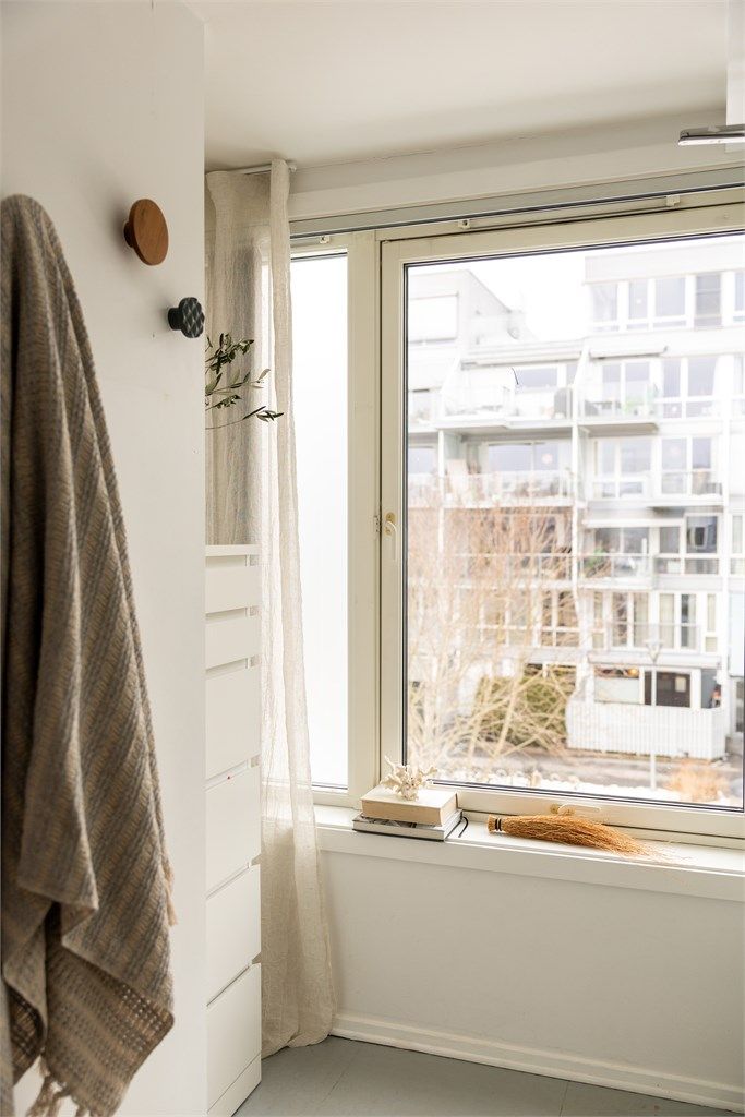 Nisje med plass til kommode.