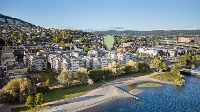 Umiddelbar nærhet til bussholdeplass og det er kun 10 minutters gange til Brakerøya togstasjon.