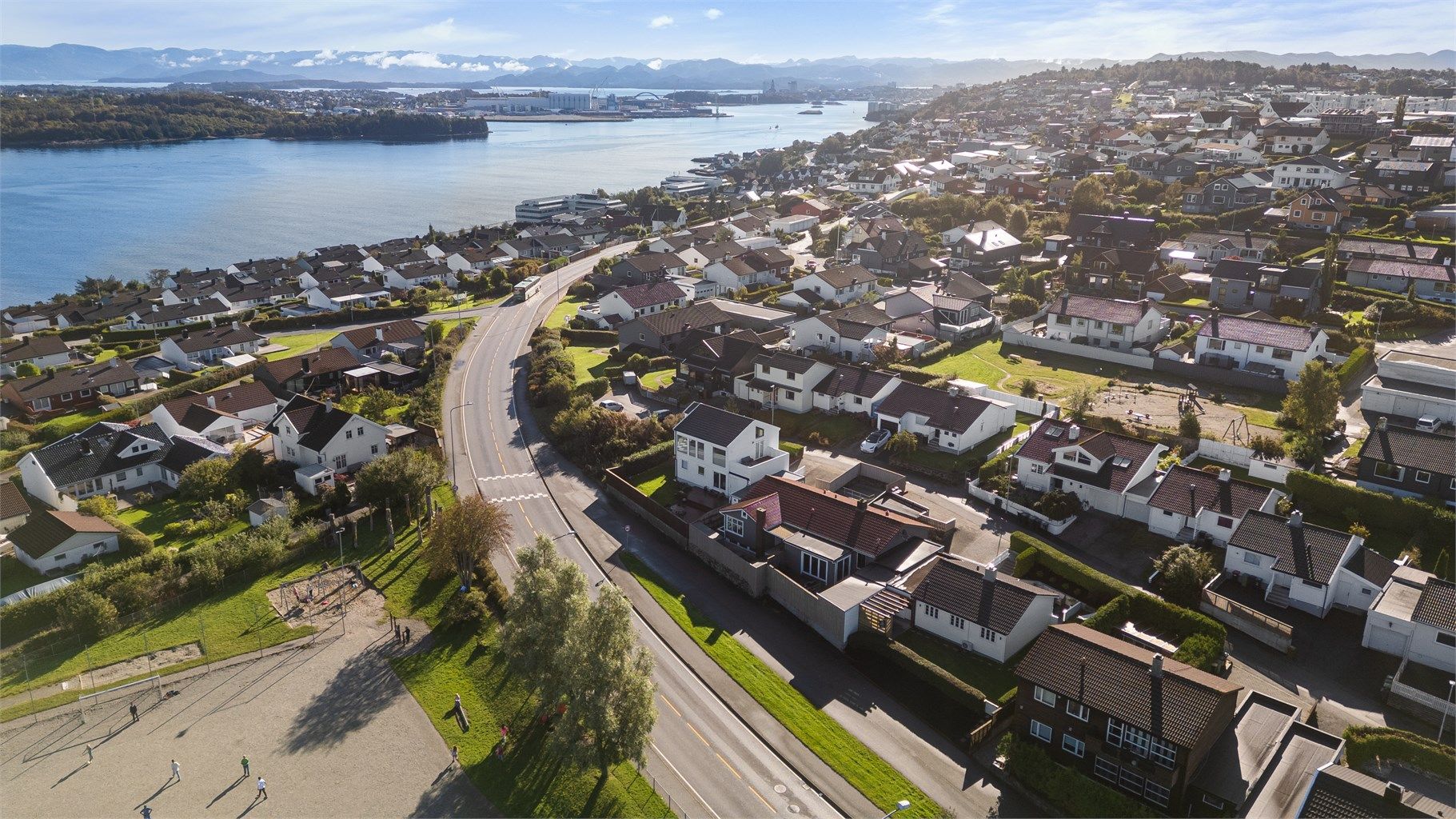 Lene Hviding v/Krogsveen har gleden av å presentere Oksøyveien 10.