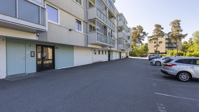 Leiligheten har egen parkeringsplass
