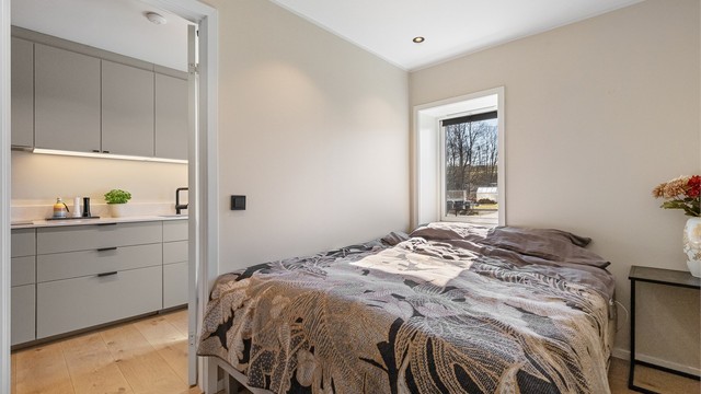 Soverom 1 ved kjøkkenet