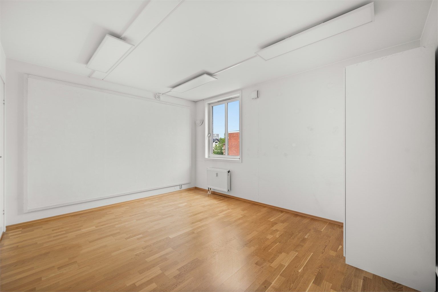 Det tredje soverommet, som også egner seg godt som barnerom, gjesterom eller kontor.