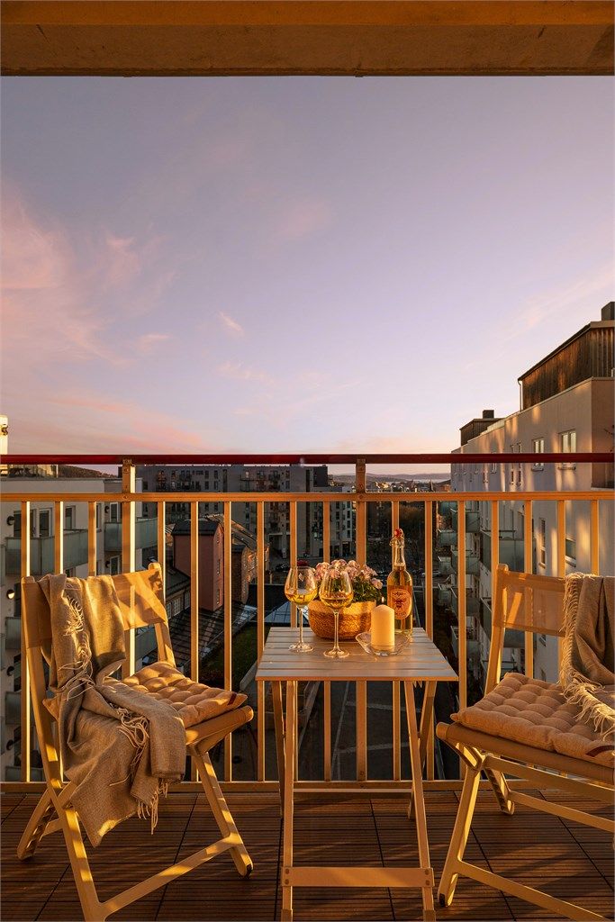 Detaljbilde fra balkongen. Foto: Trond Walsø / Walso Work