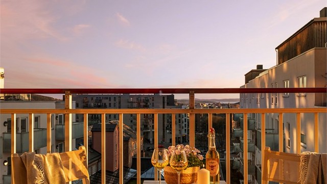 Detaljbilde fra balkongen. Foto: Trond Walsø / Walso Work