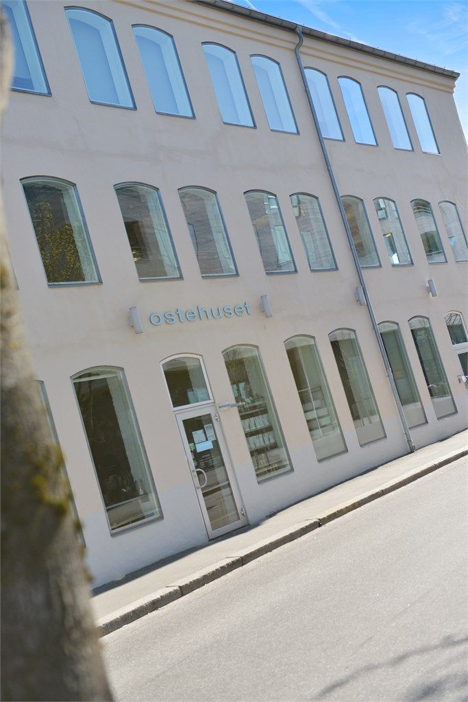 Ostehuset, Kanelsnurren, Brøl og Fortau, er bare noen av spisestedene i nabolaget. 