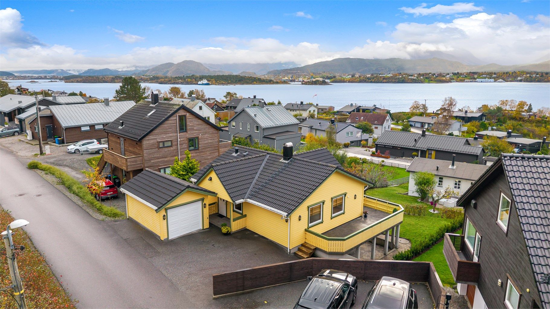 Enebolig med attraktiv beliggenhet på Bogneset