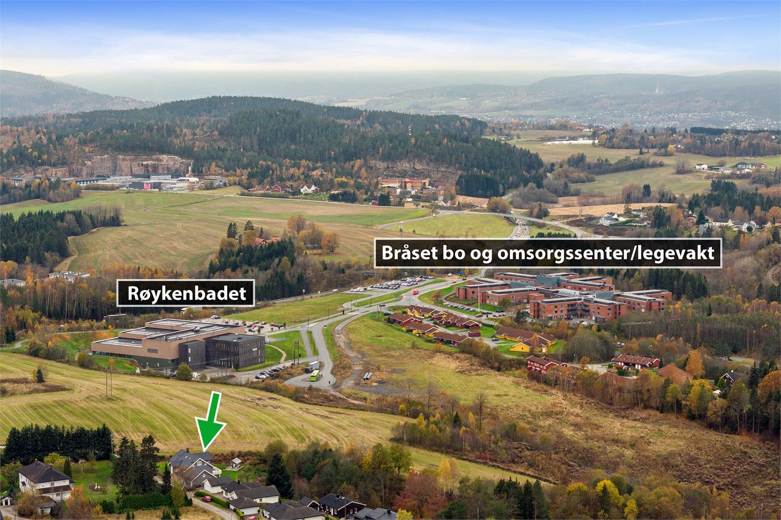 Det er planlagt fremtidig eiendomsutvikling på nedsiden av eiendommen - Se kart 