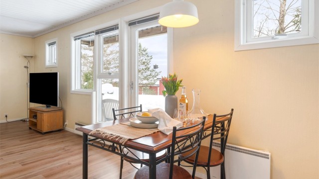 God plass til å sette inn et spisebord og etablere en spisestue løsning.