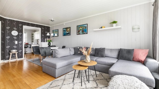 Skogveien 59C presenteres av Krogsveen Moss.