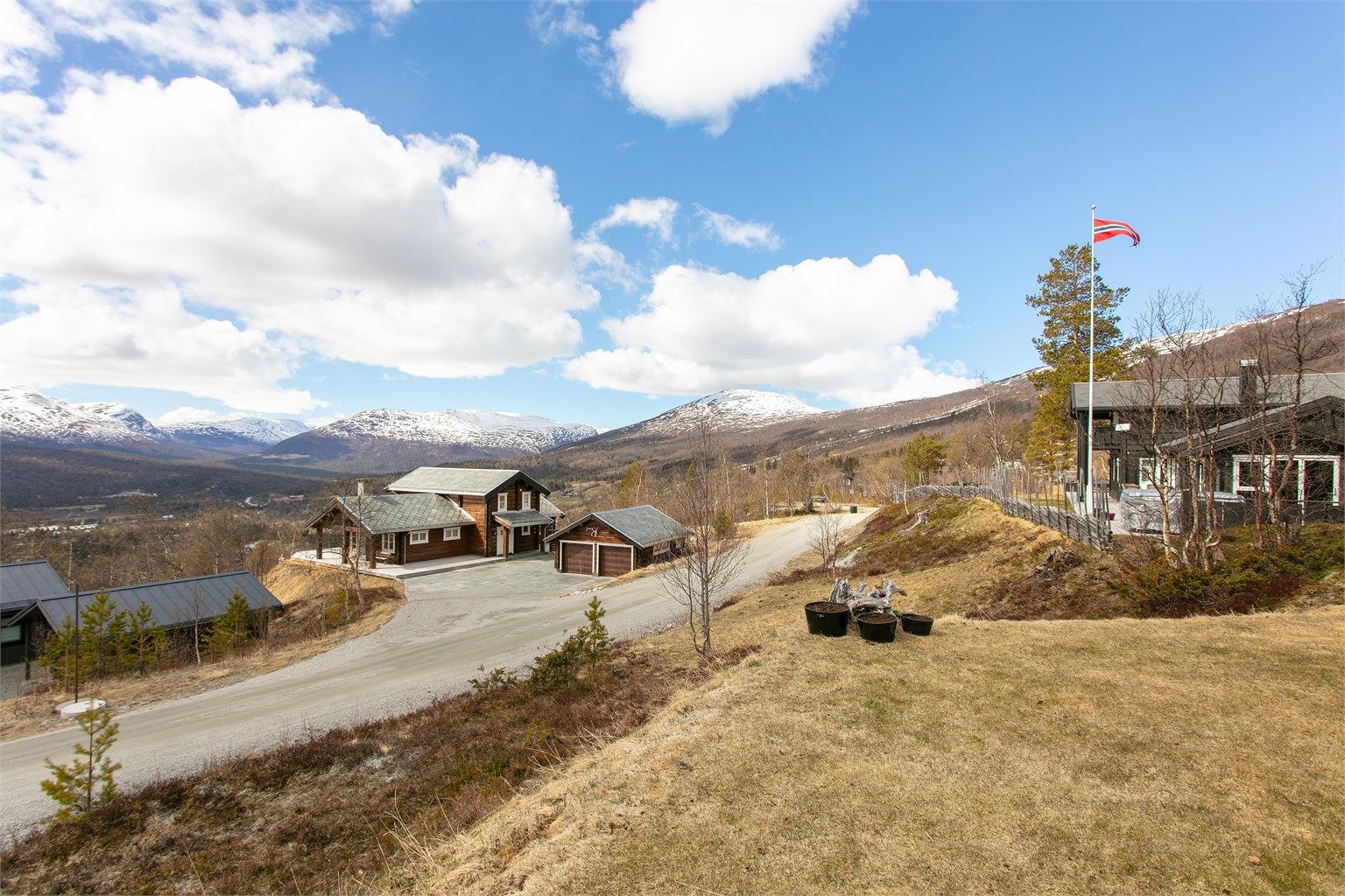 Bjorli er et attraktivt område for friluftsliv, med aktiviteter for hele familien året rundt.
