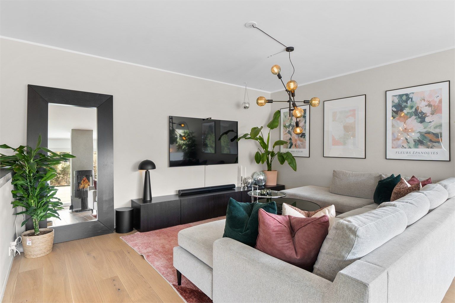 God plass til møblering og inndeling i soner i denne sosiale etasjen