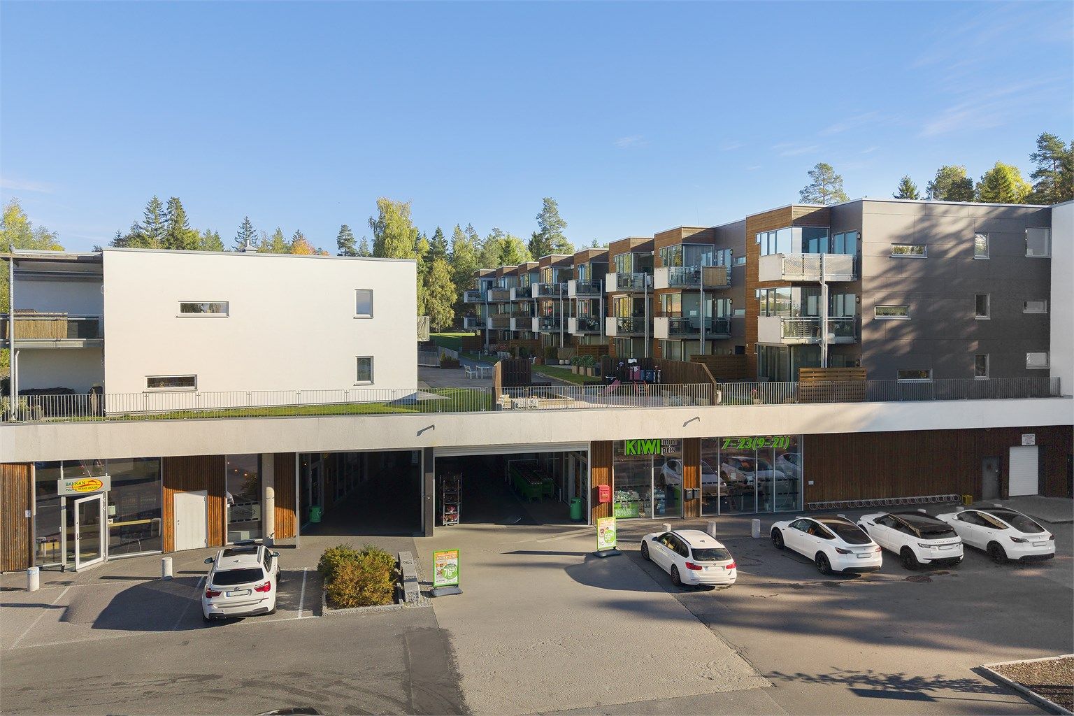 Kiwi Bøleråsen Senter ligger kun 3 minutters gange fra boligen.