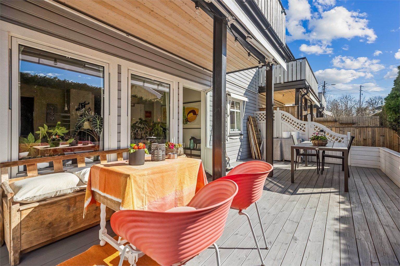 Velkommen til Kapellveien 91C! - Presentert av Elisiff Wennersgaard v/Krogsveen. Foto: Per O. Skjellnan v/Efkt