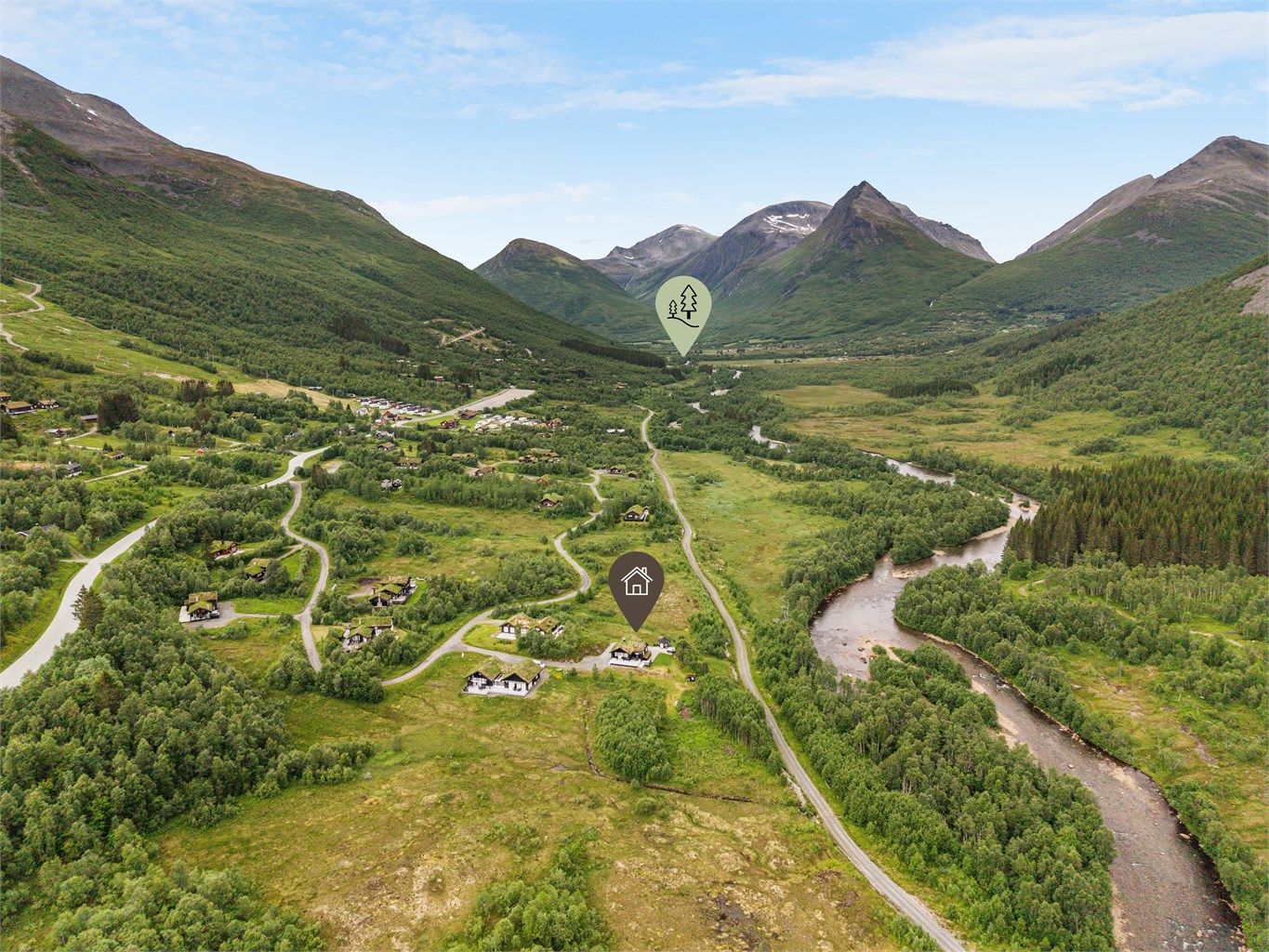 Ved Øyna er det tillaget en trivelig badeplass med sittebenker, gapahuk og bålplass. Flere fjellvann i området har og ørretbestand