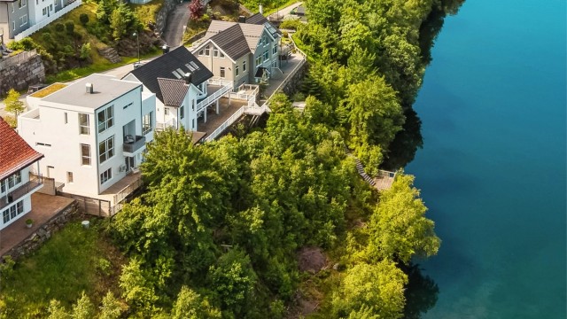 Velkommen til Øvre Skytterholmen 116 presentert av Krogsveen v/ Eiendomsmegler/Partner Marit Stuen Aursnes