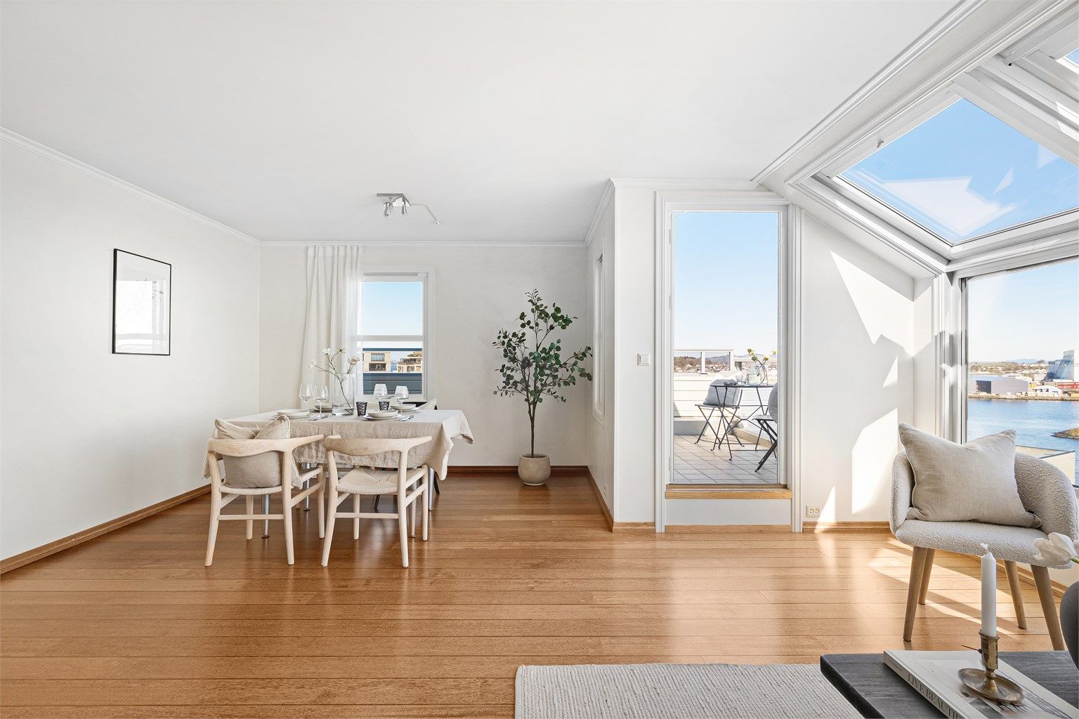 Optimal planløsning med god plass til soner og møblement.