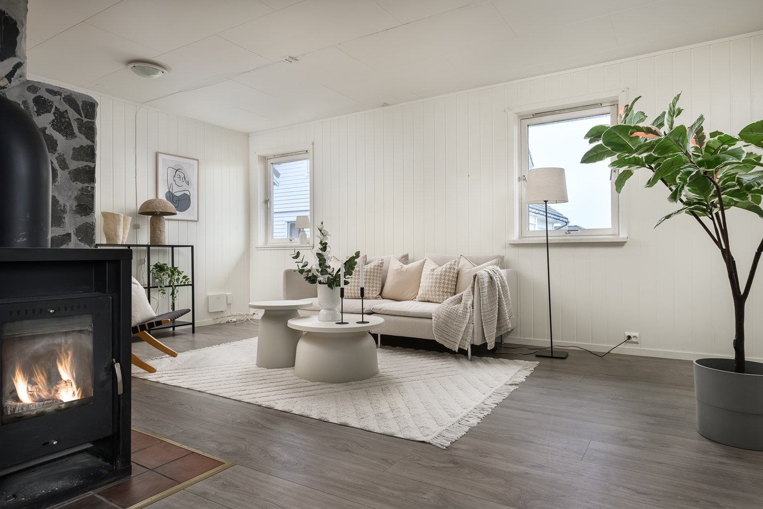 Velkommen til Falkvegen 9 - Presentert av Ola Sirevåg v/Krogsveen Jæren