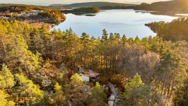 Furuvarpveien 49 presenteres av Raymond Bøhn i Krogsveen.