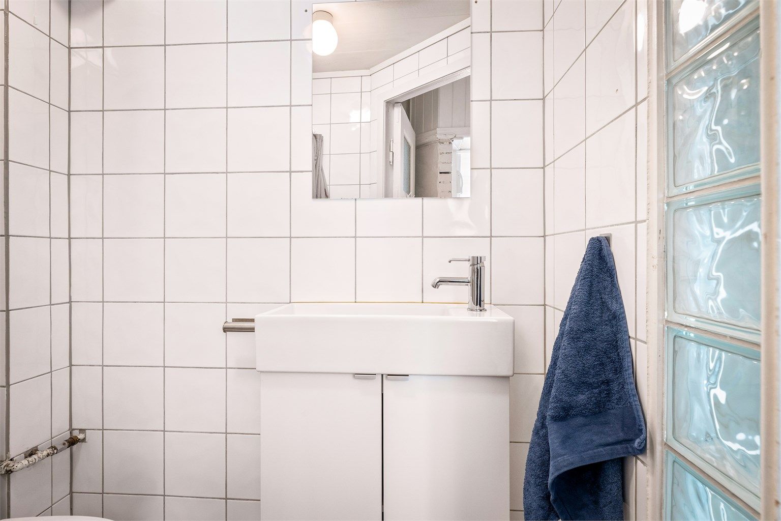 Det er elektrisk gulvvarme på badet.