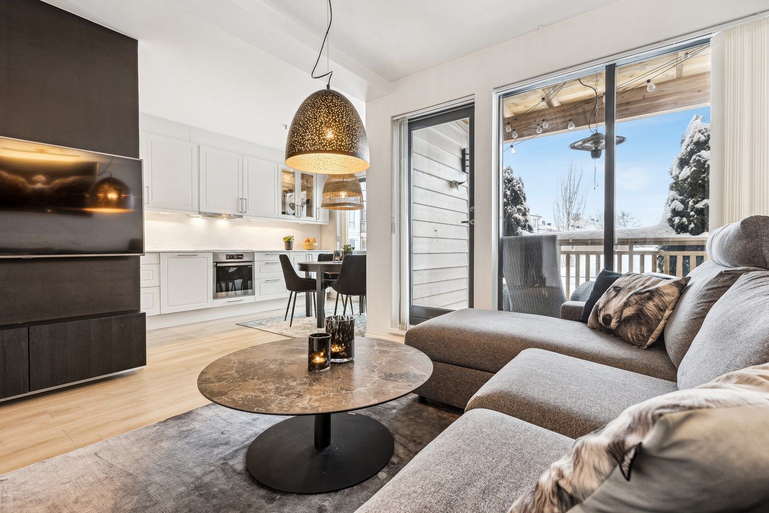 Velkommen til Stallkroken 22B - En pen og praktisk 3-roms eierleilighet beliggende i et attraktivt og rolig boområde